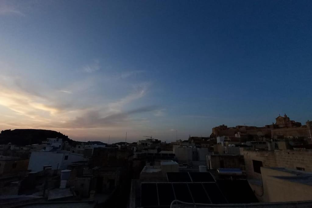 Sunset Suite Victoria Εξωτερικό φωτογραφία