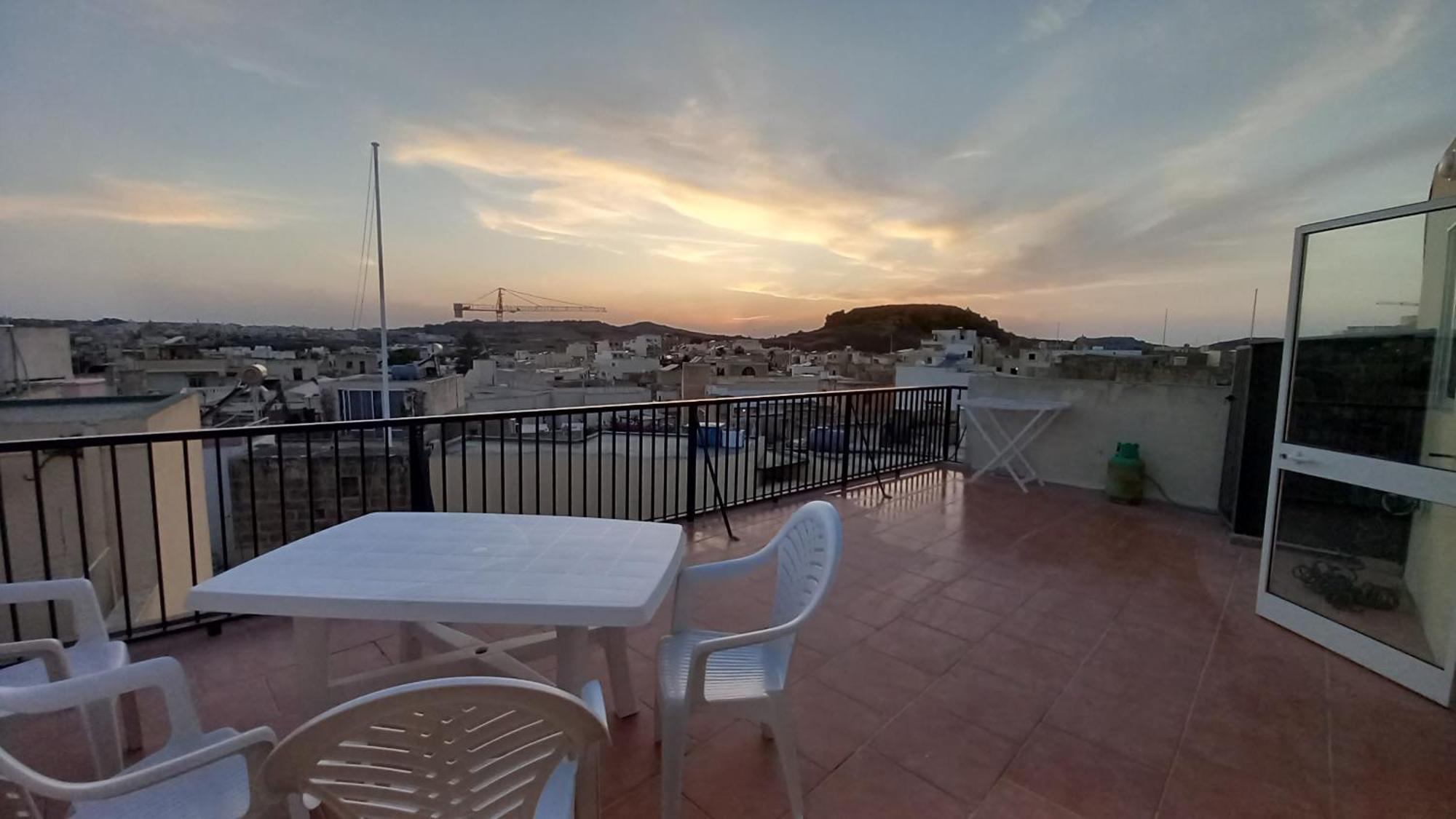 Sunset Suite Victoria Εξωτερικό φωτογραφία